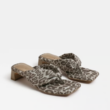 Load image into Gallery viewer, Colette Thong Sandal in Leopard Print Fabric
