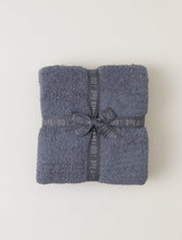 Load image into Gallery viewer, CozyChic Throw in Graphite

