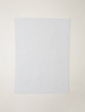 Load image into Gallery viewer, CozyChic Throw in Cream
