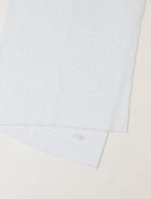 Load image into Gallery viewer, CozyChic Throw in Cream
