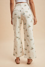 Load image into Gallery viewer, Mallard Printed Wide Leg Cropped Pant in Ivory
