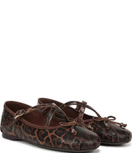 Load image into Gallery viewer, Zuri Ballet Flat in Black &amp; Ginger
