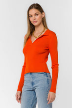 Load image into Gallery viewer, Finn V-Neck Top
