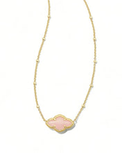 Load image into Gallery viewer, Kendra Scott Abbie Pendant Necklace

